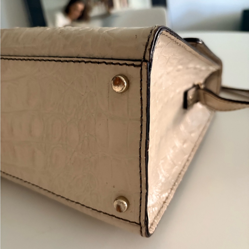 🐊 Kate Spade Crocodile Embossed Leather Top Handle Purse - Picture 11 of 16